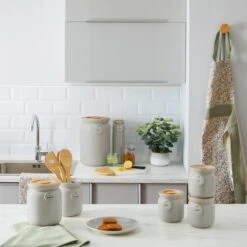 Grey Hang Tag Tea Canister -Dunelm 1000108612 alt01