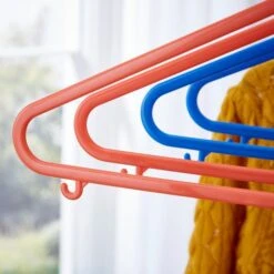 Pack Of 10 Kids Plastic Hangers -Dunelm 30762263 alt01