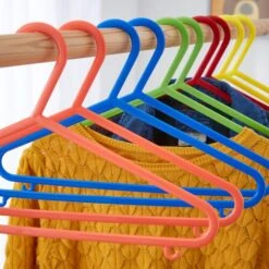 Pack Of 10 Kids Plastic Hangers -Dunelm 30762263 alt02