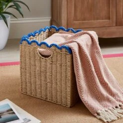 Scalloped Storage Box -Dunelm 30921899