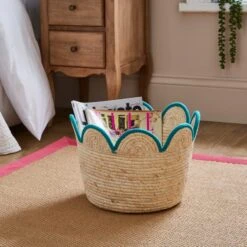 Scalloped Maize Basket