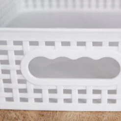 Checked Plastic Basket 32 Checked Plastic Basket -Dunelm 30933441 alt01